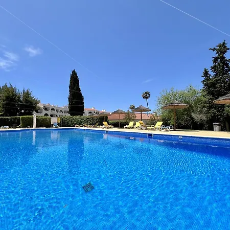 Tropical View 1 With Pool By Homing