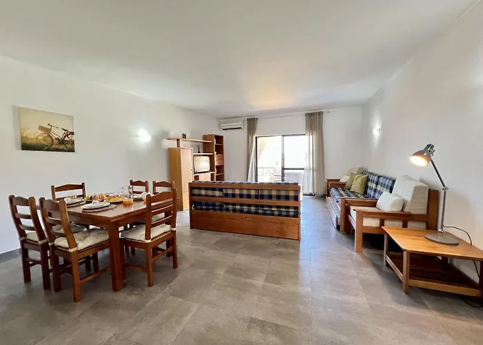 Tropical View 1 With Pool By Homing 아파트 알부페이라