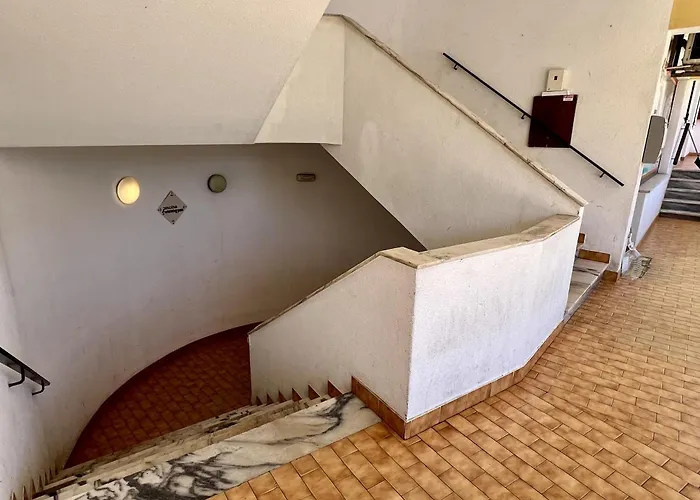 Tropical View 1 With Pool By Homing 아파트