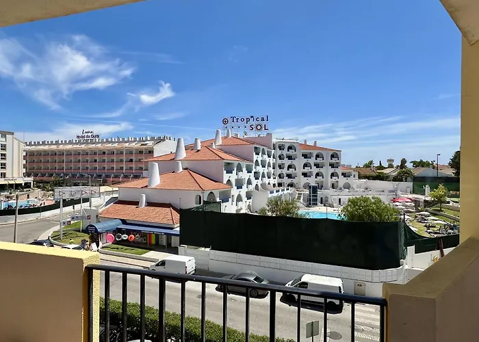 Tropical View 1 With Pool By Homing 아파트