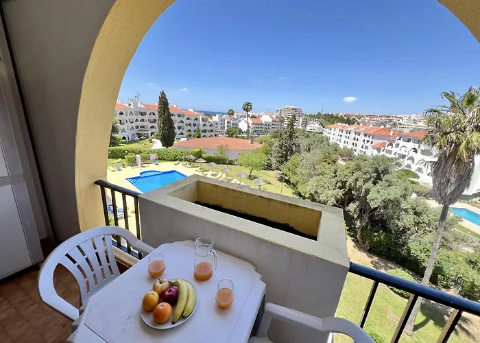 Tropical View 1 With Pool By Homing 아파트