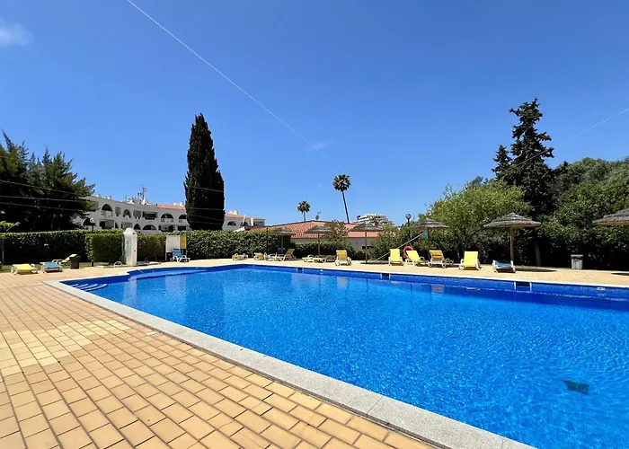 Tropical View 1 With Pool By Homing 아파트 알부페이라