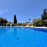 Tropical View 1 With Pool By Homing